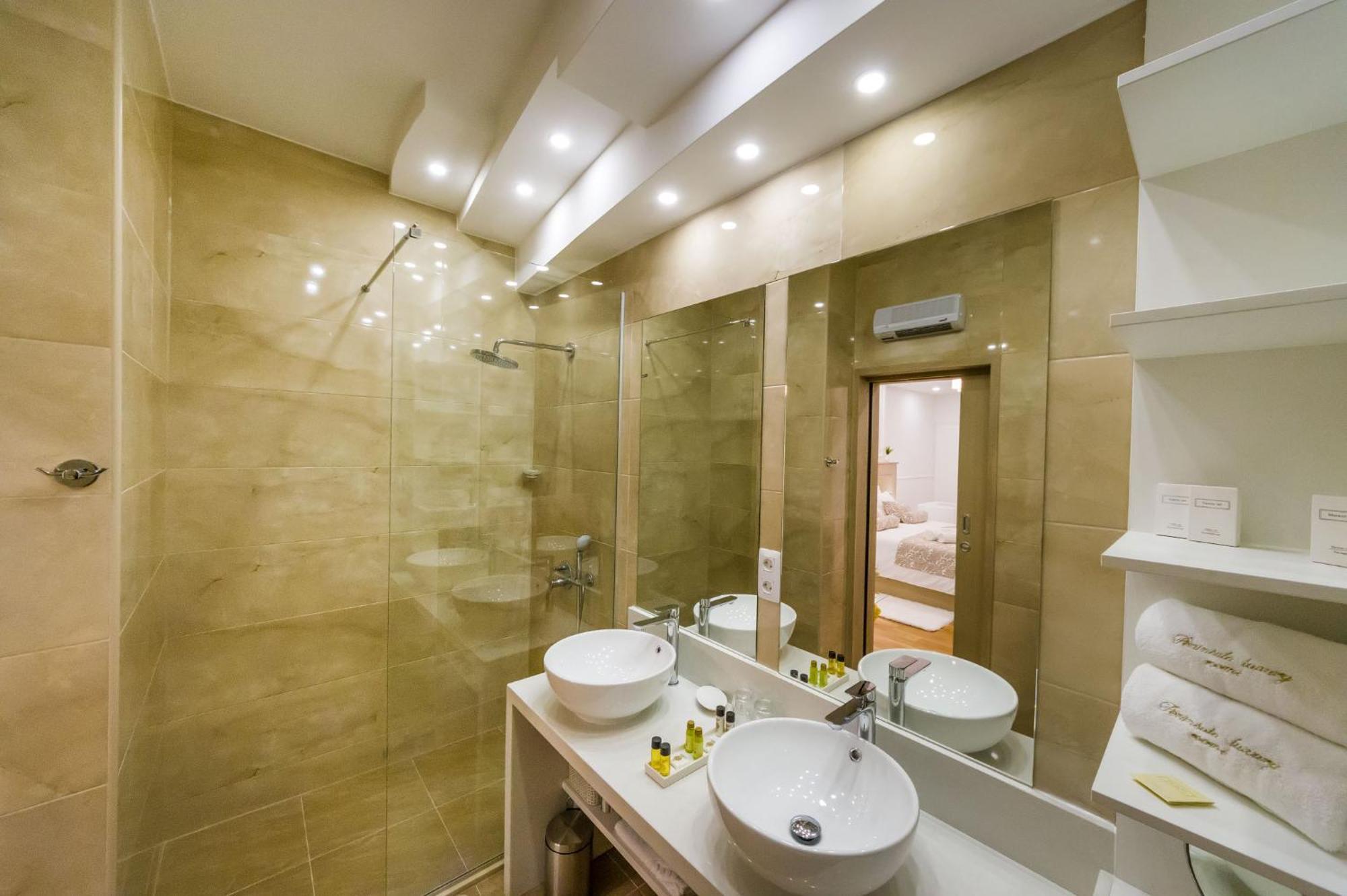Peninsula Luxury Suite Задар Экстерьер фото